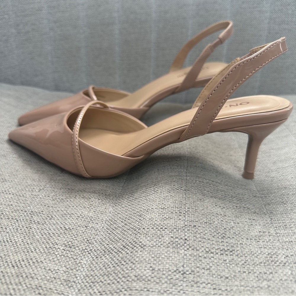 ON 34th - Angelinaa Pointed Toe Kitten Heel Pumps - 7 - Picture 5 of 7